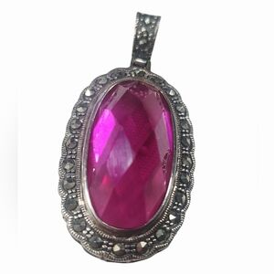 Vintage 925 Sterling Silver Oval Pink Stone Pendant